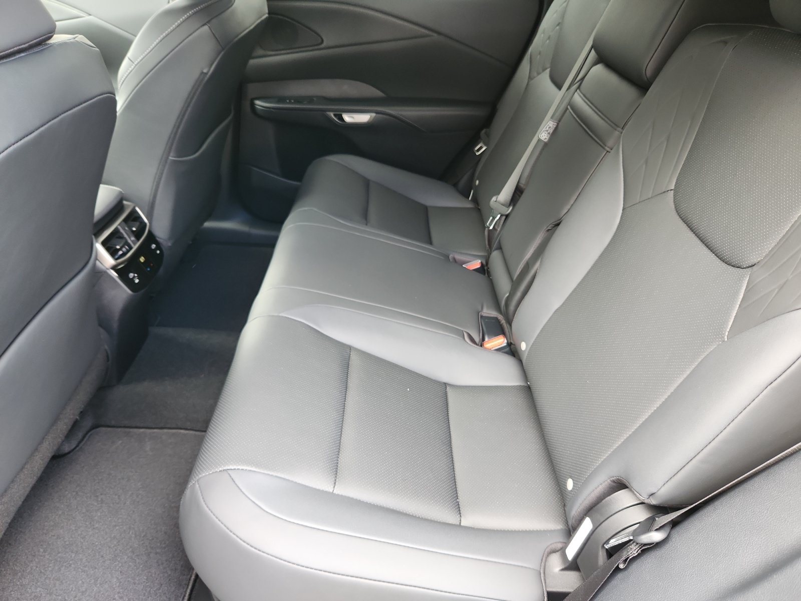 New 2026 Lexus RX 350h w/ Convenience Package AWD/4WD image 17