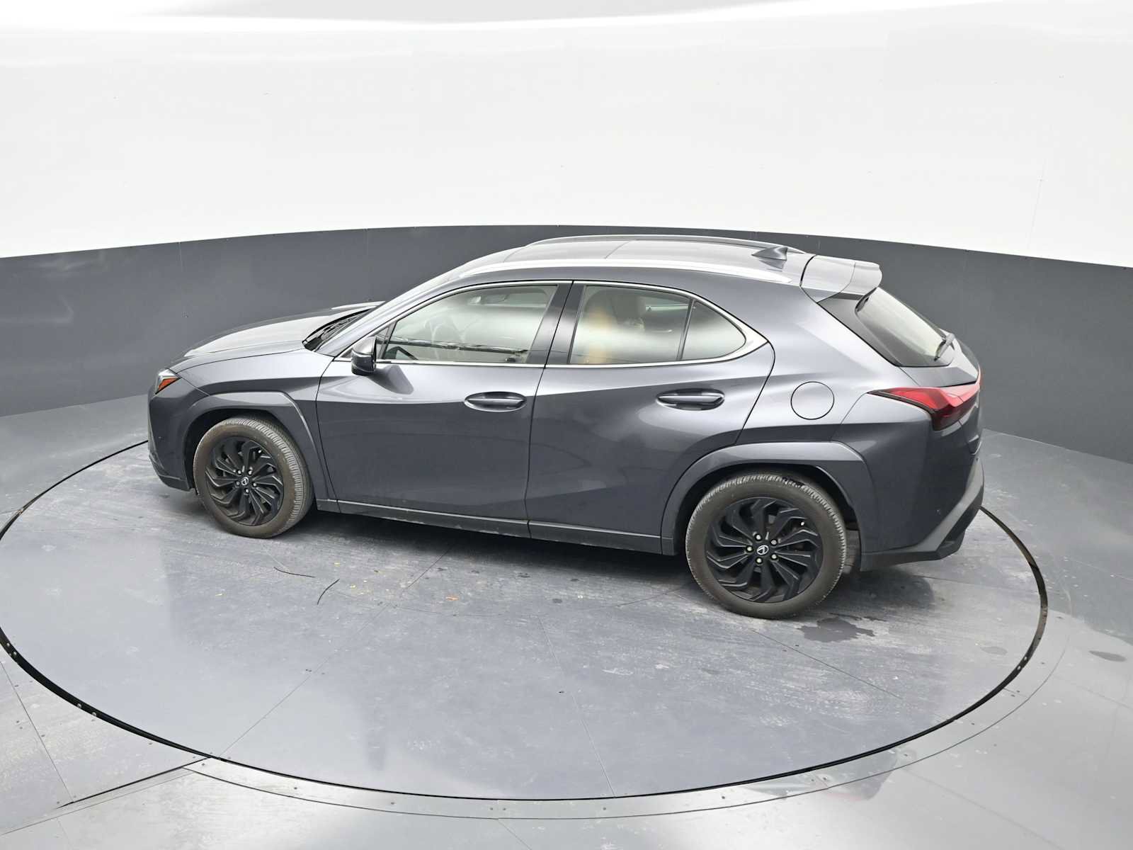 Used 2024 Lexus UX 250h Premium image 28