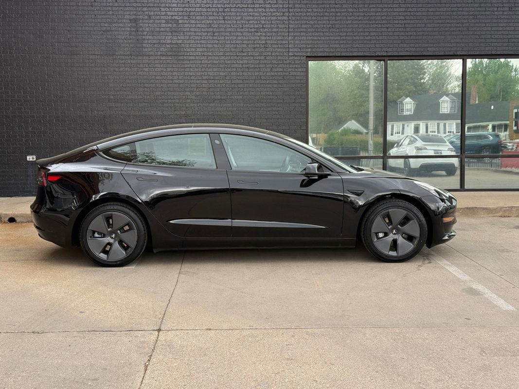 Used 2023 Tesla Model 3 Standard Range RWD image 11