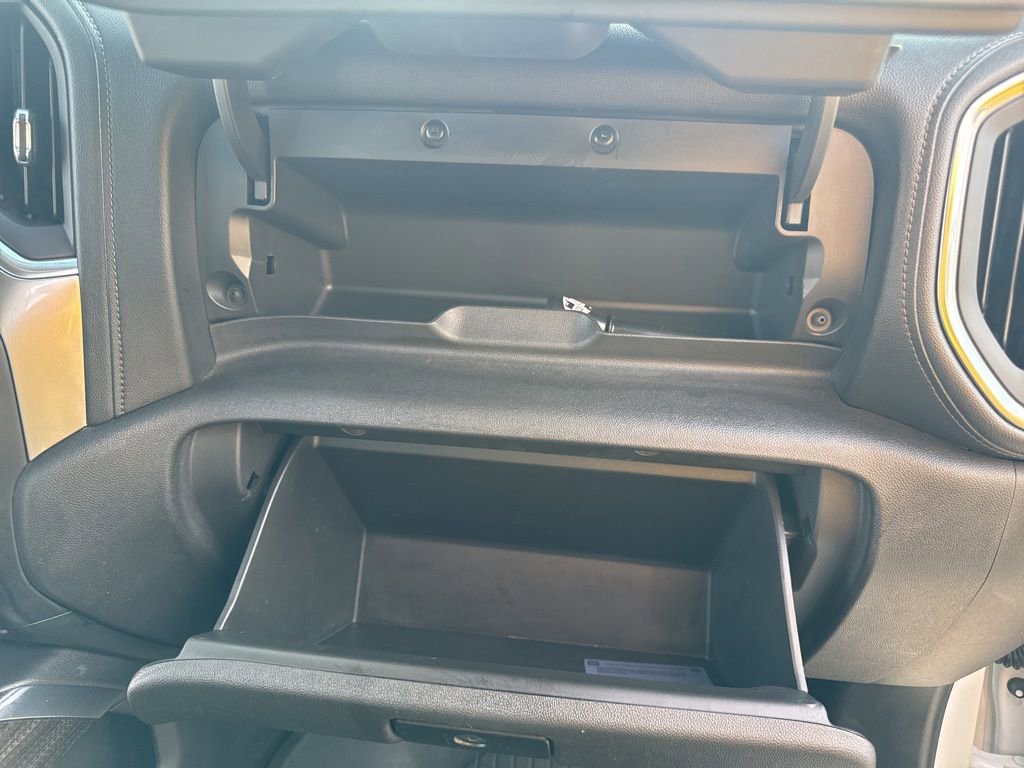 Used 2021 Chevrolet Silverado 1500 LT Trail Boss w/ Bed Protection Package image 13