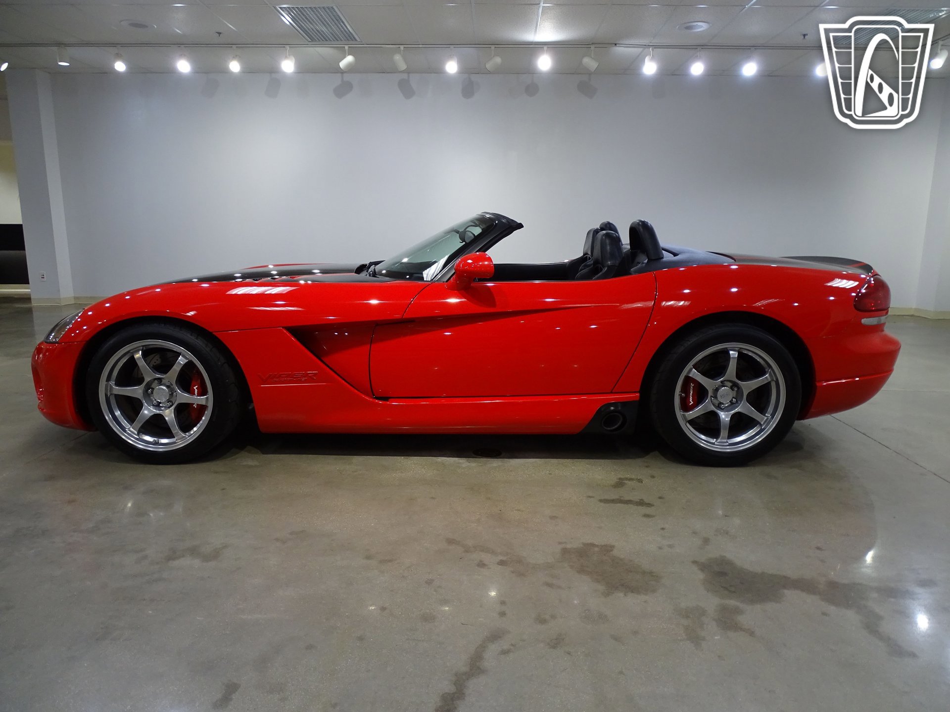 Used 2003 Dodge Viper SRT-10 RWD image 6