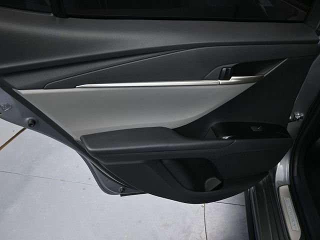 Used 2025 Toyota Camry SE w/ Convenience Package image 29