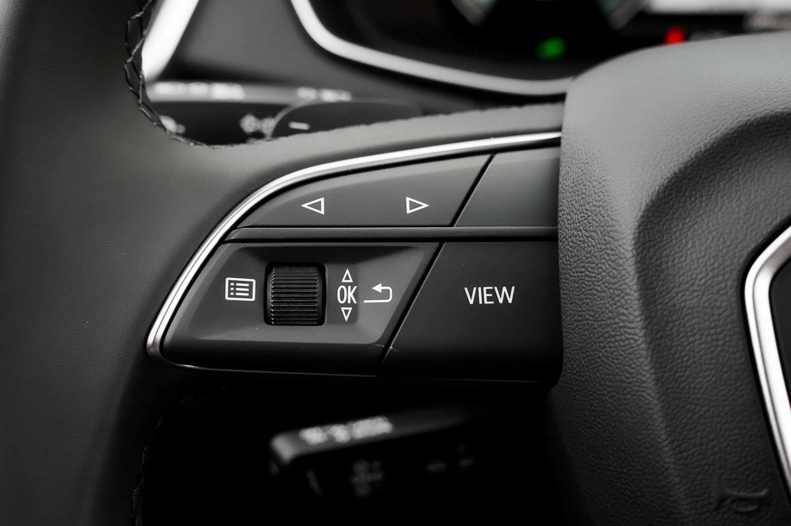 Used 2024 Audi Q5 e Premium Plus image 16