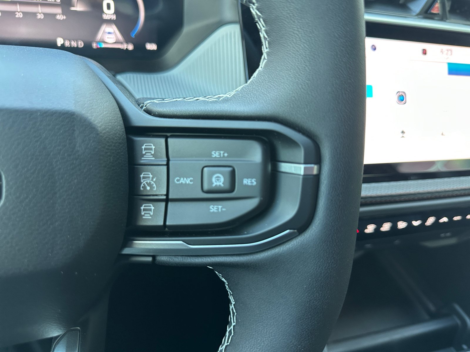 New 2026 Jeep Cherokee Limited AWD/4WD image 19