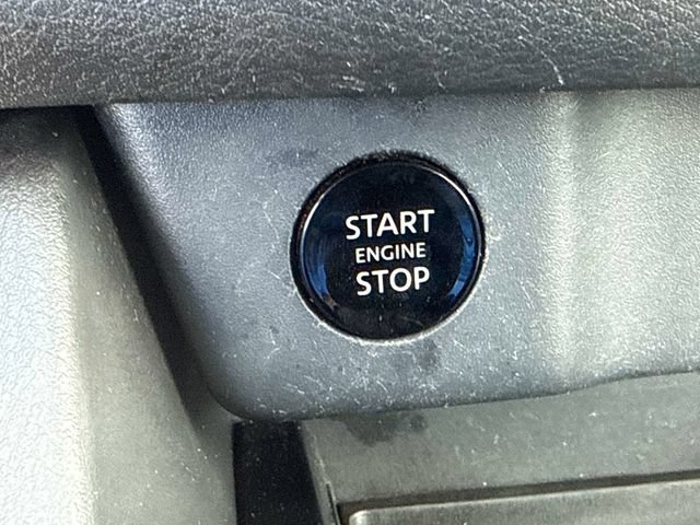 Used 2024 Nissan Rogue SV FWD image 26