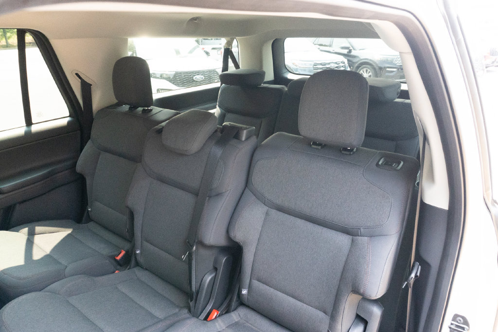 Used 2025 Ford Expedition Max Active RWD image 23