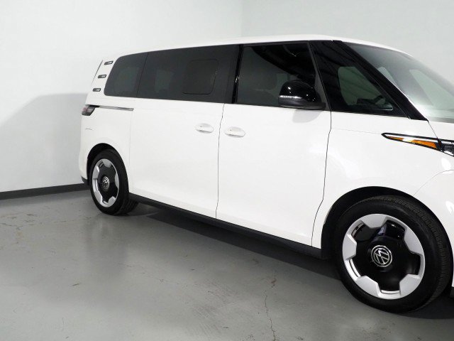 Used 2025 Volkswagen ID. Buzz Pro S image 51