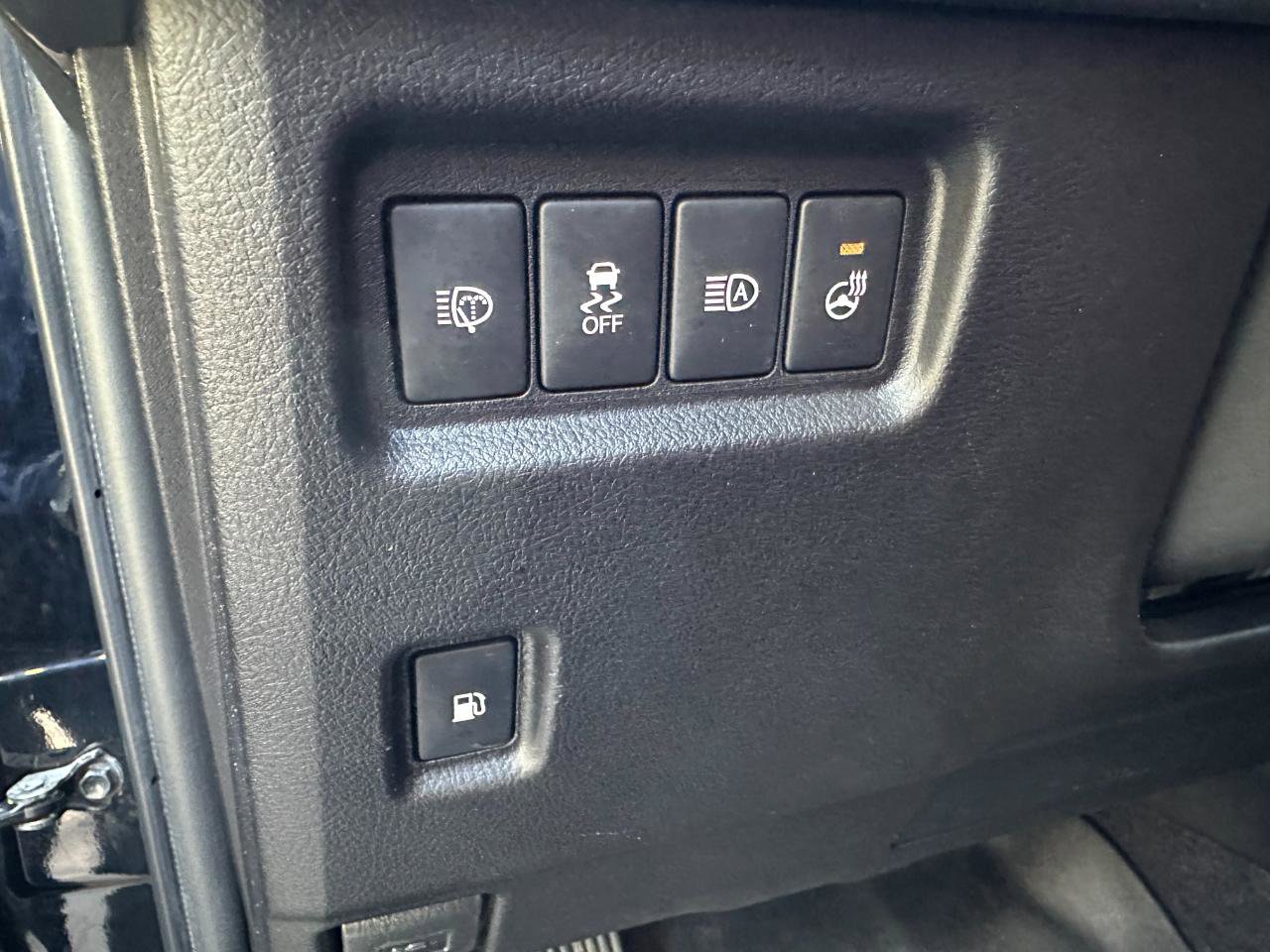 Used 2021 Lexus GX 460 Premium w/ Premium Package image 35