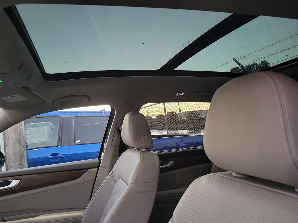 New 2026 Volkswagen Atlas SE image 7