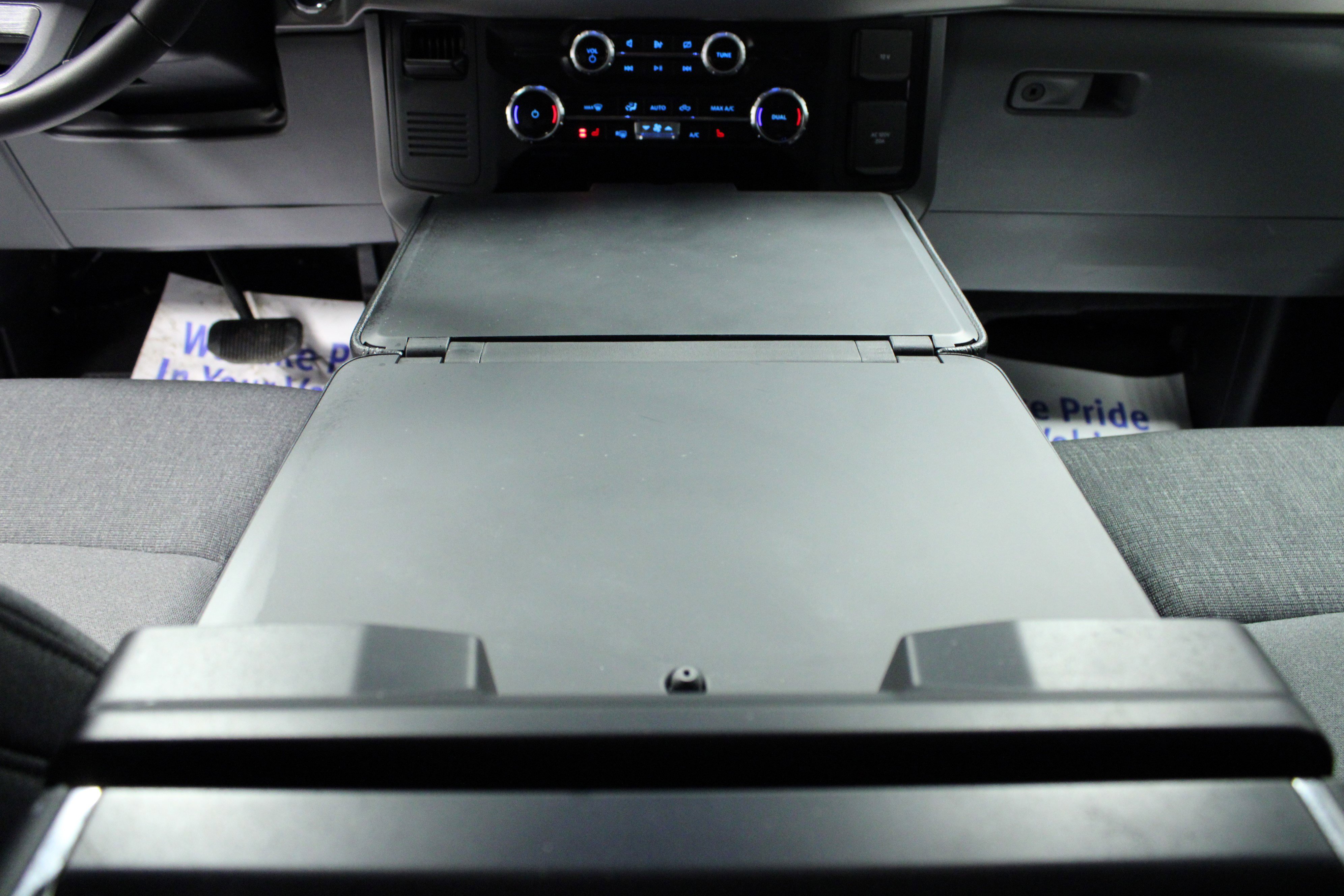 Used 2024 Ford F150 Lightning XLT image 20