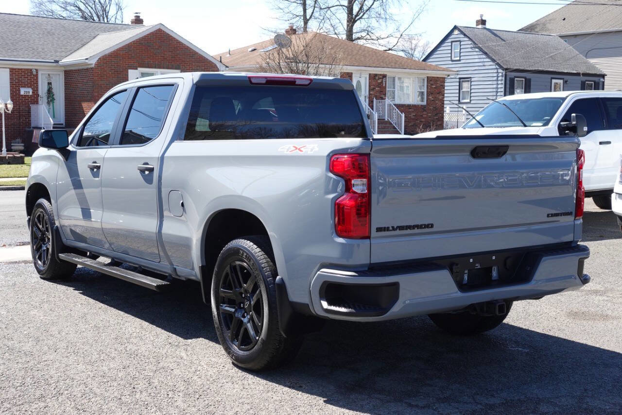 Used 2024 Chevrolet Silverado 1500 Custom AWD/4WD image 3