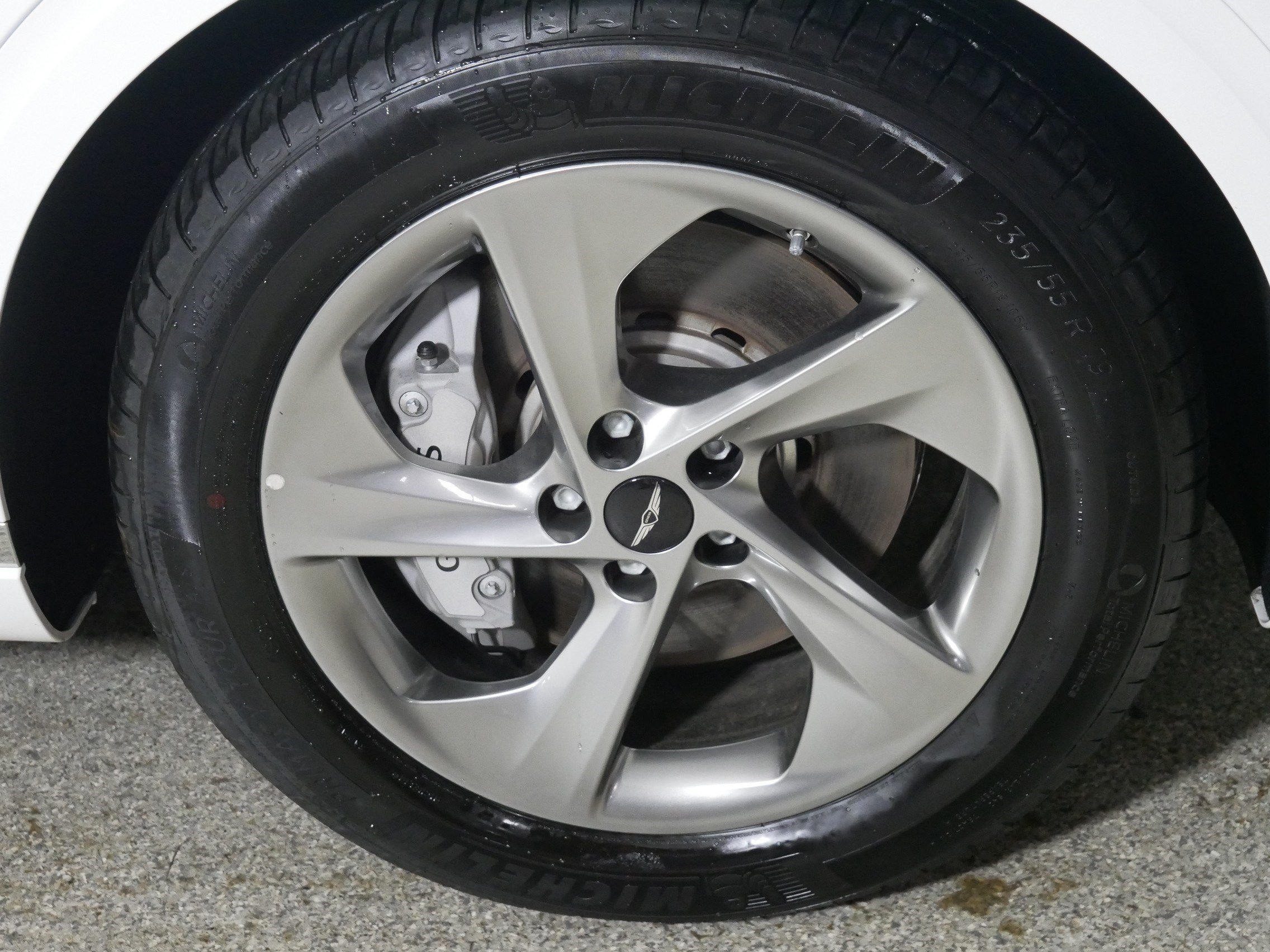 Certified 2026 Genesis GV70 2.5T Select AWD/4WD image 15