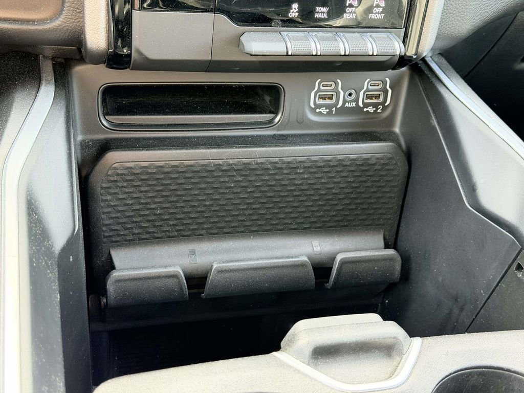 Used 2023 RAM 1500 Big Horn image 6