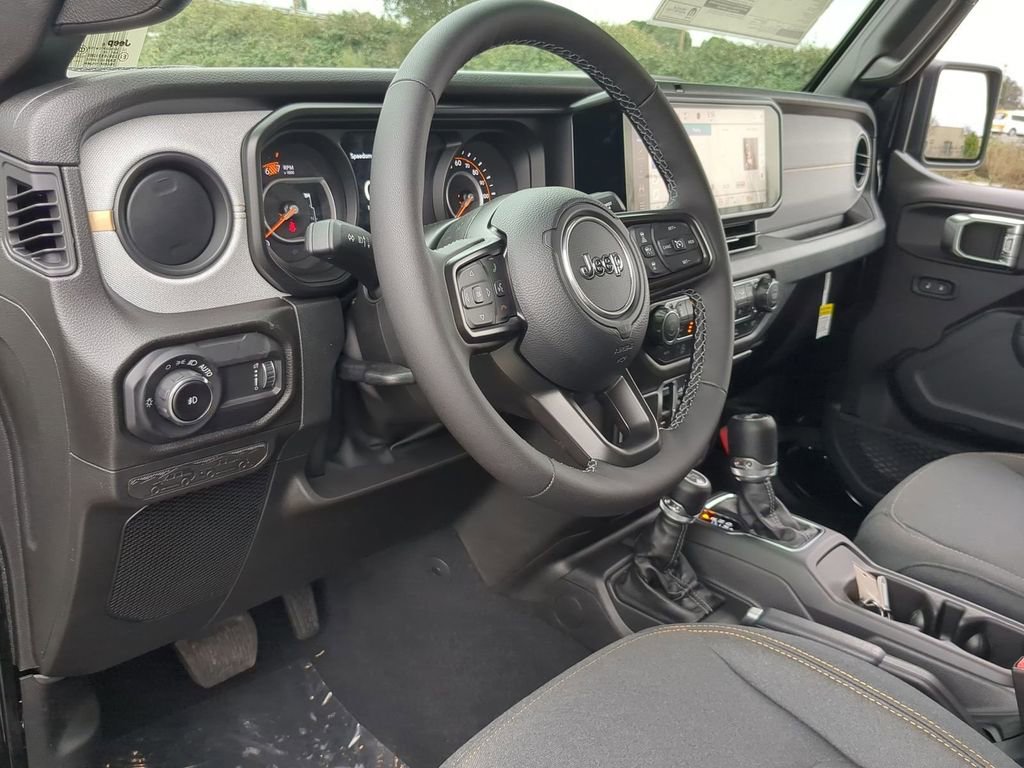 New 2026 Jeep Wrangler Willys AWD/4WD image 18