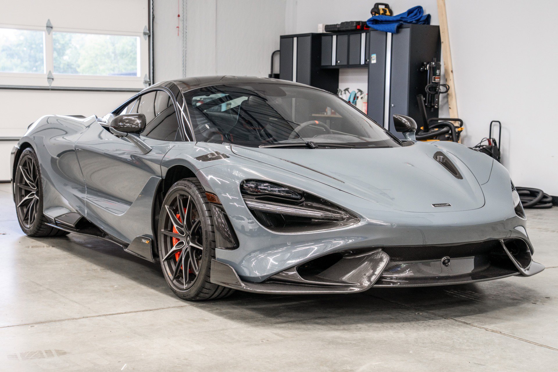 Used 2021 McLaren 765LT image 3