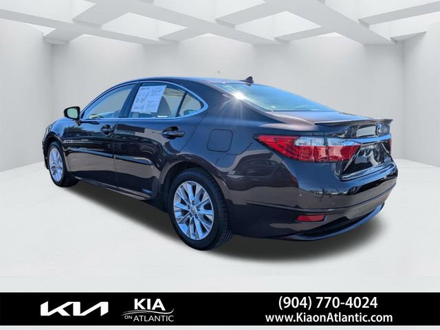 Used 2013 Lexus ES 300h w/ Luxury Pkg image 5