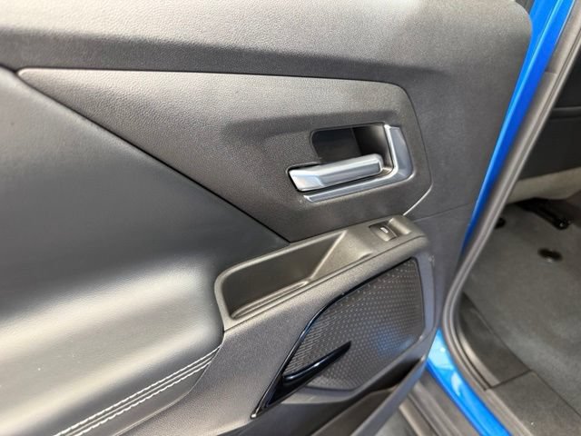 Used 2026 Chevrolet Silverado EV LT AWD/4WD image 22