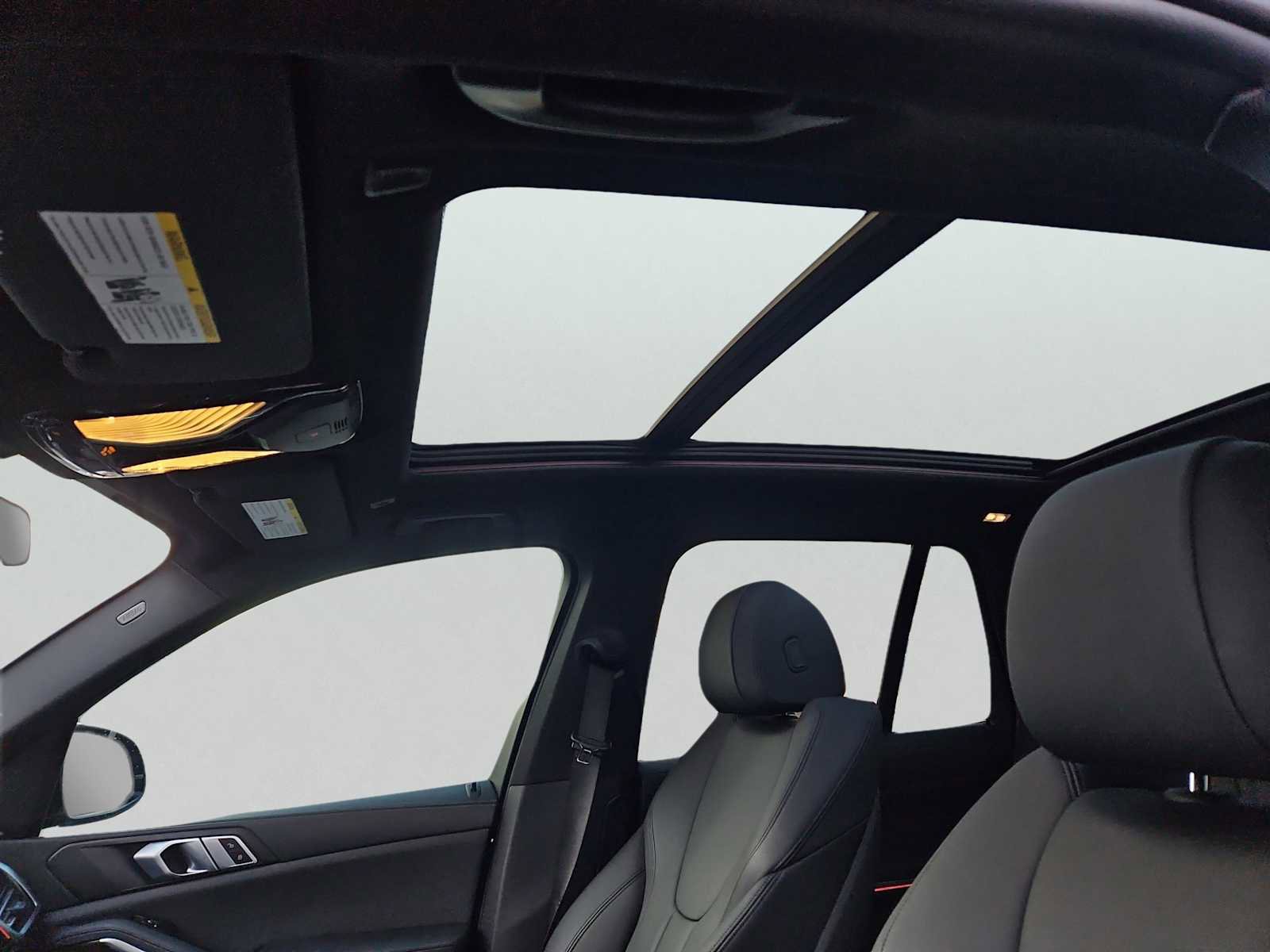 Used 2019 BMW X5 xDrive40i w/ Premium Package 2 image 16