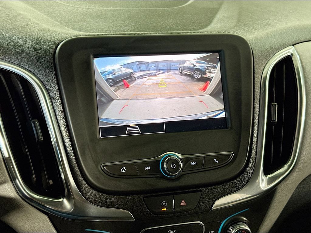 Used 2023 Chevrolet Equinox LS image 23