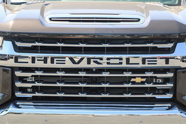 Used 2020 Chevrolet Silverado 2500 LTZ w/ LTZ Plus Package image 7
