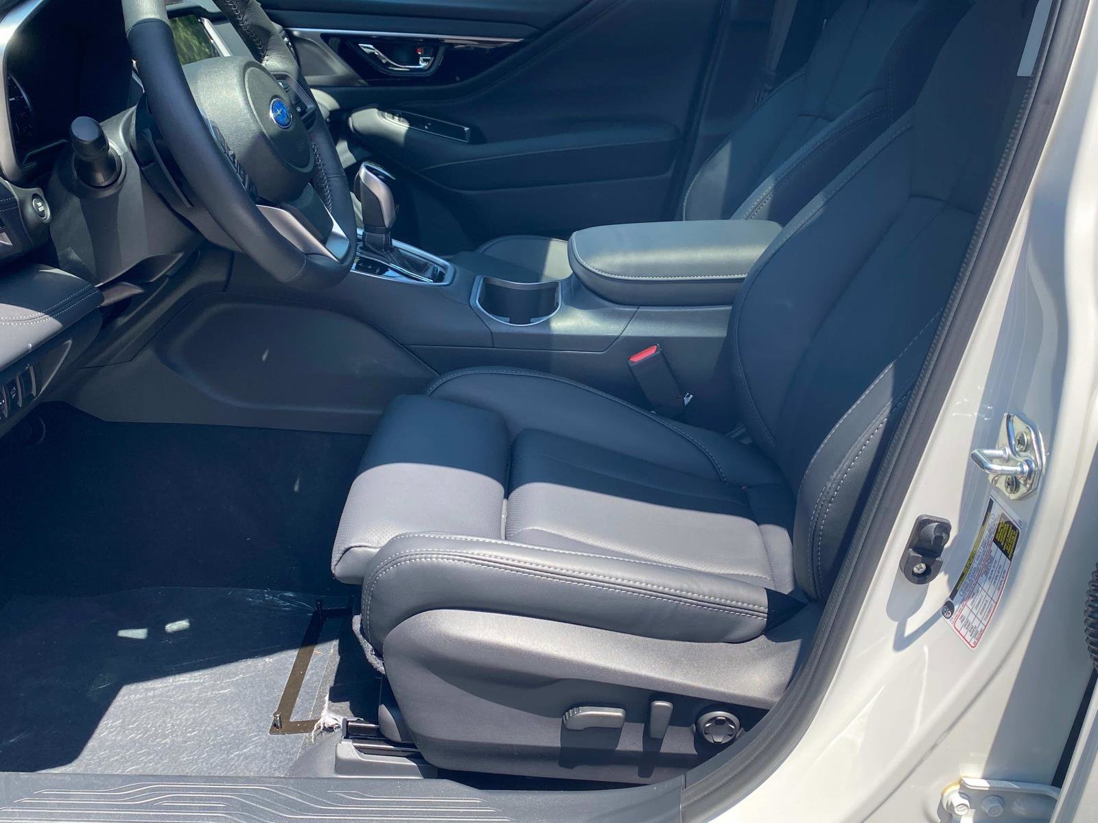 New 2025 Subaru Outback Limited XT w/ Popular Package #2 image 8