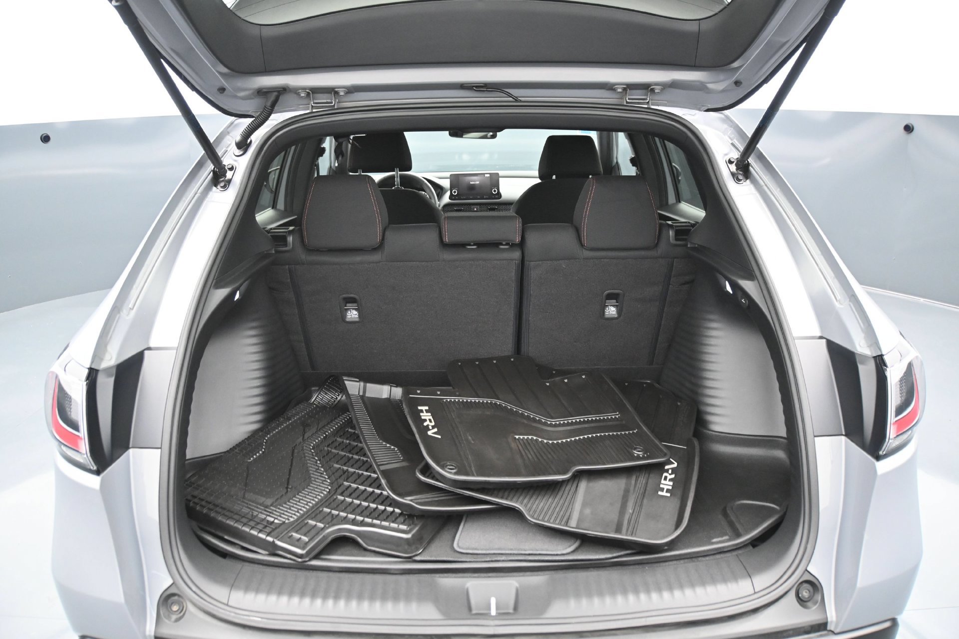 Used 2024 Honda HR-V Sport image 15