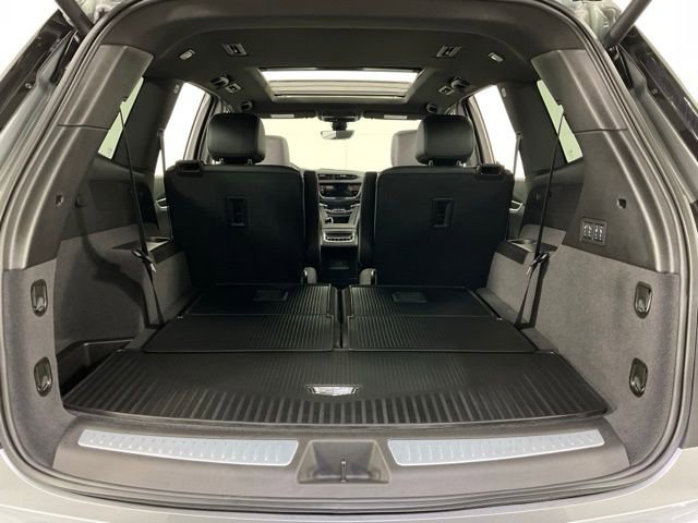 Certified 2025 Cadillac XT6 Sport w/ Technology Package image 32