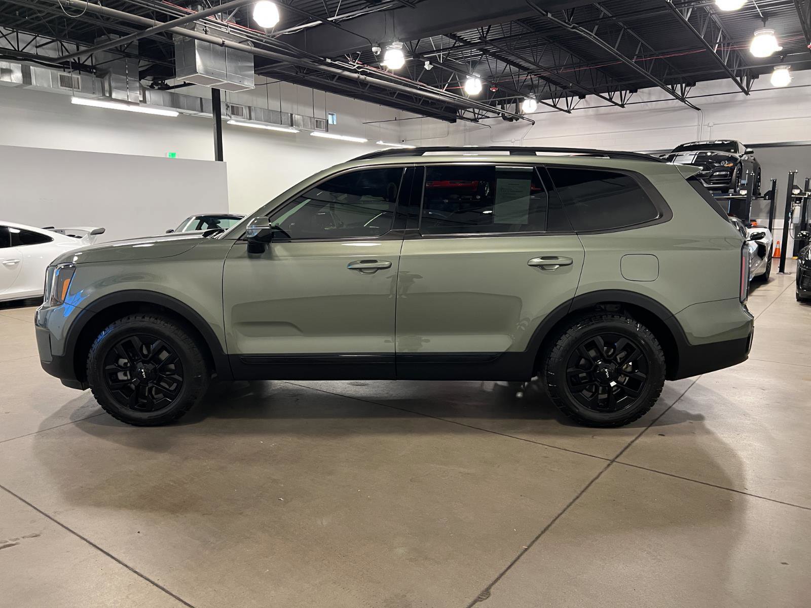 Used 2024 Kia Telluride SX X-Pro image 6