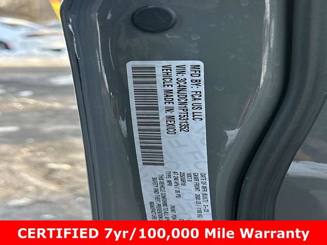 Certified 2023 Jeep Compass Limited image 28