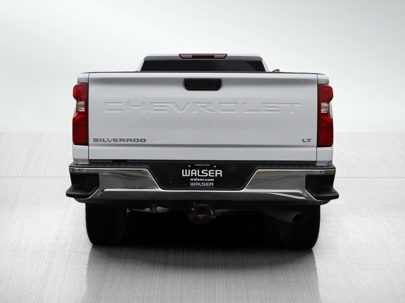 Used 2024 Chevrolet Silverado 2500 LT AWD/4WD image 4