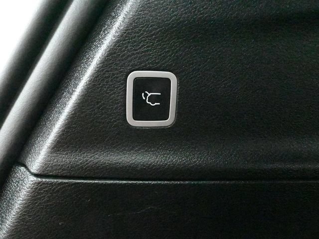 Used 2019 Chrysler Pacifica Touring-L Plus w/ Advanced Safetytec Group FWD image 48