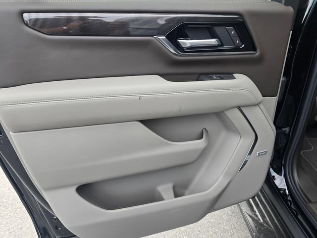 New 2026 GMC Yukon XL Elevation RWD image 12