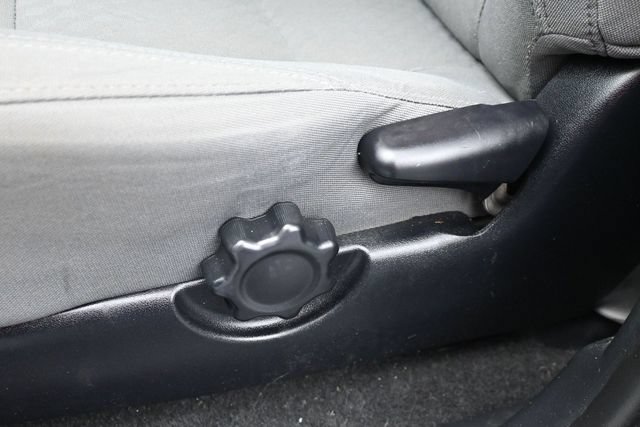 Used 2021 Toyota Tacoma SR AWD/4WD image 12