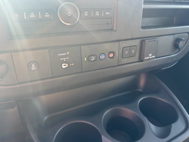 Certified 2024 Chevrolet Express 3500 LT w/ LT Preferred Equipment Group RWD image 18