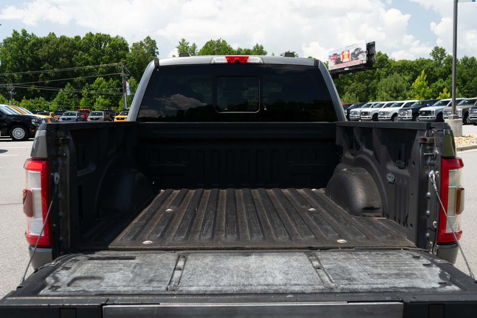 Used 2021 Ford F150 Lariat AWD/4WD image 9