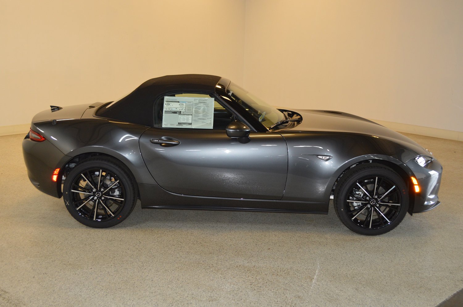 New 2026 MAZDA MX-5 Miata Grand Touring w/ Weather Package RWD image 2