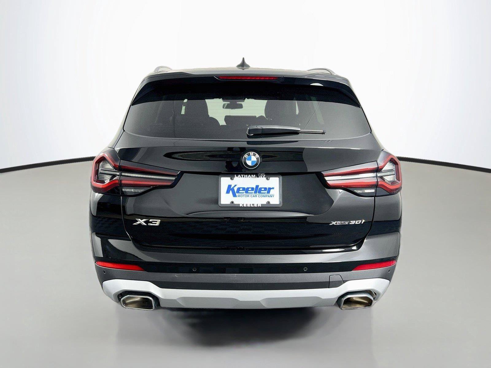 Used 2024 BMW X3 xDrive30i w/ Premium Package w/ZPA AWD/4WD image 5