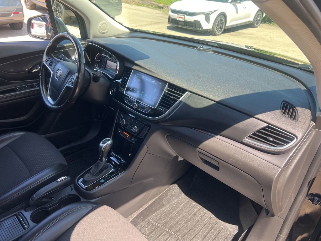 Used 2019 Buick Encore Preferred AWD/4WD image 20