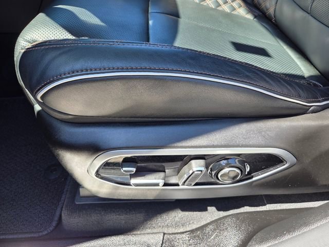 Used 2025 Jeep Grand Cherokee Summit image 11