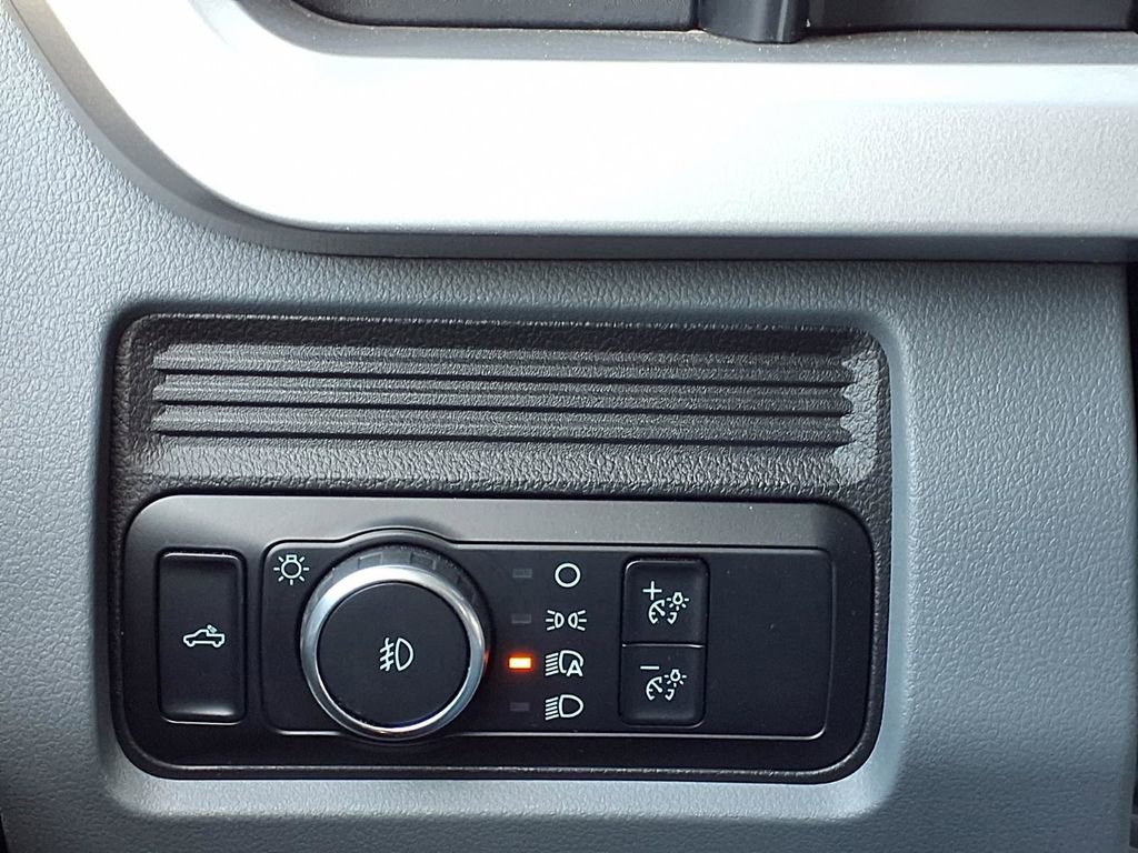 Used 2024 Ford F250 XL w/ STX Appearance Package image 19