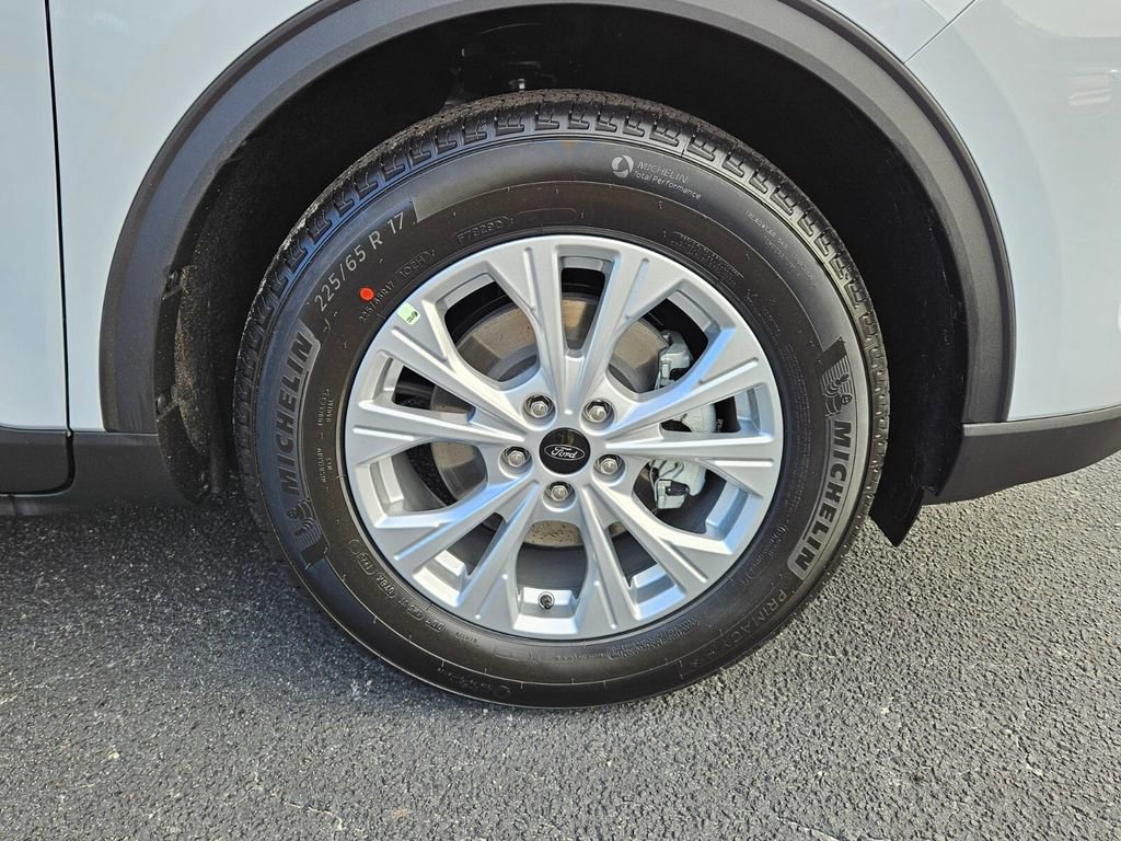New 2026 Ford Escape Active w/ Cold Weather Package image 15