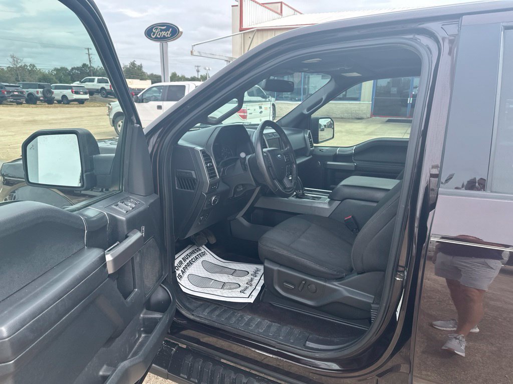 Used 2020 Ford F150 XLT w/ Equipment Group 302A Luxury RWD image 13
