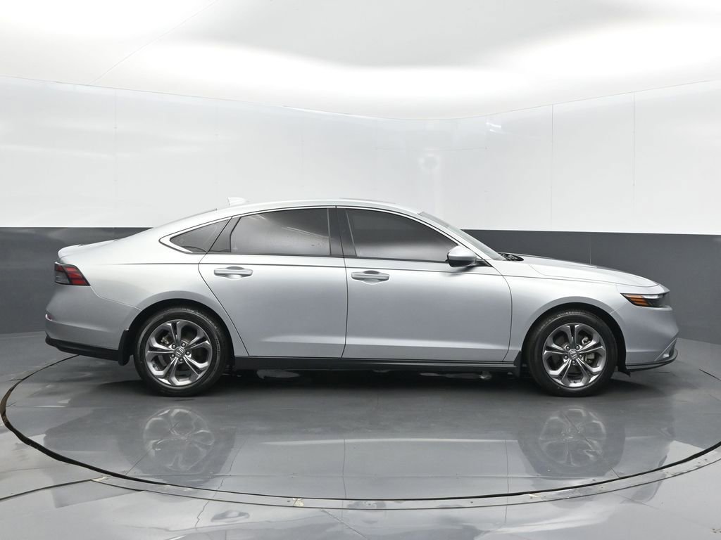 Certified 2024 Honda Accord EX image 25