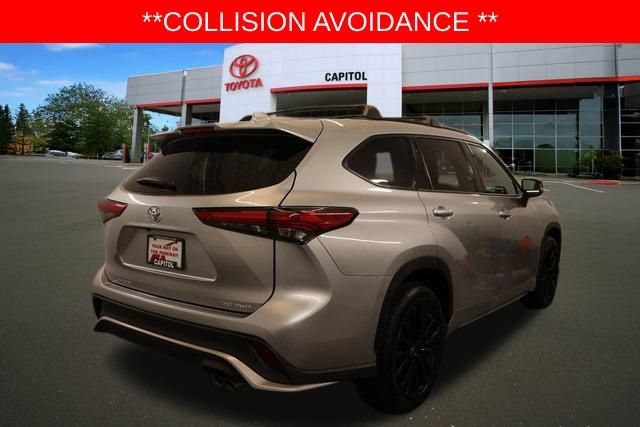 Used 2023 Toyota Highlander XSE AWD/4WD image 4