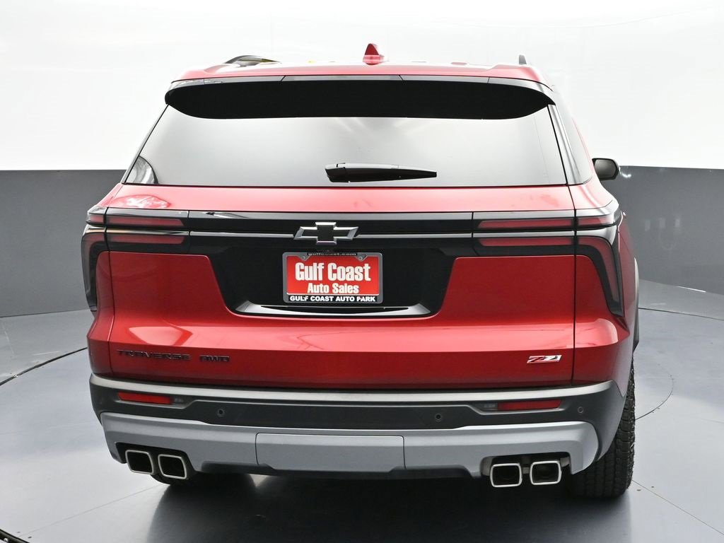 Used 2024 Chevrolet Traverse Z71 w/ LPO, Floor Liner Package image 25
