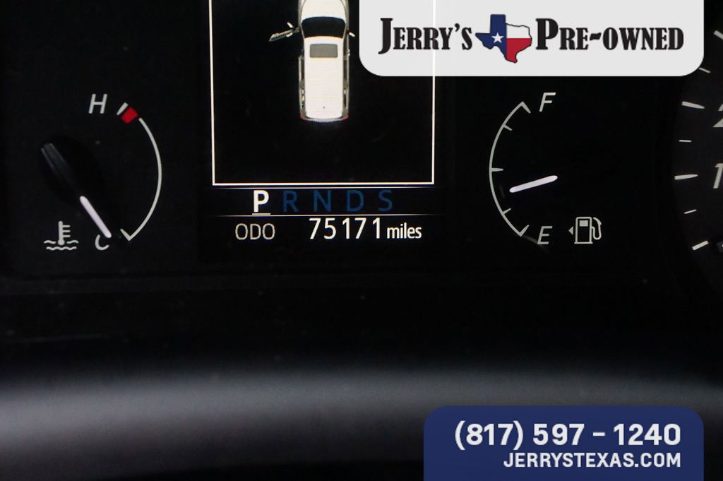 Used 2022 Toyota Sequoia Platinum RWD image 10