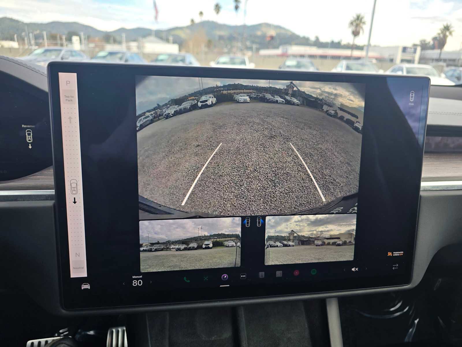 Used 2022 Tesla Model X image 29