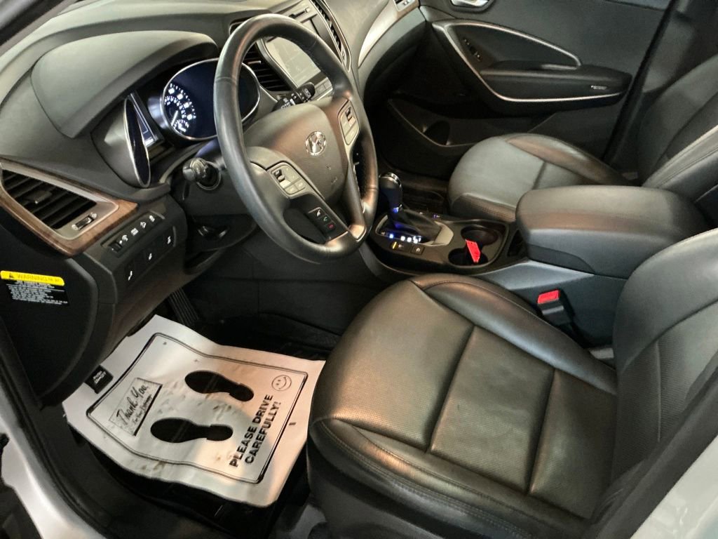 Used 2018 Hyundai Santa Fe Sport w/ Cargo Package image 10