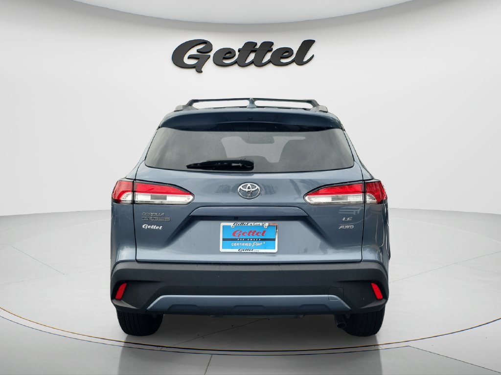 Used 2023 Toyota Corolla Cross LE w/ Moonroof Package AWD/4WD image 6