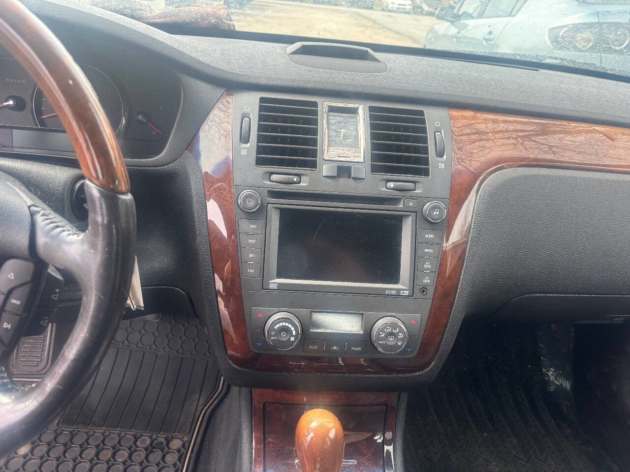 Used 2007 Cadillac DTS Performance image 12